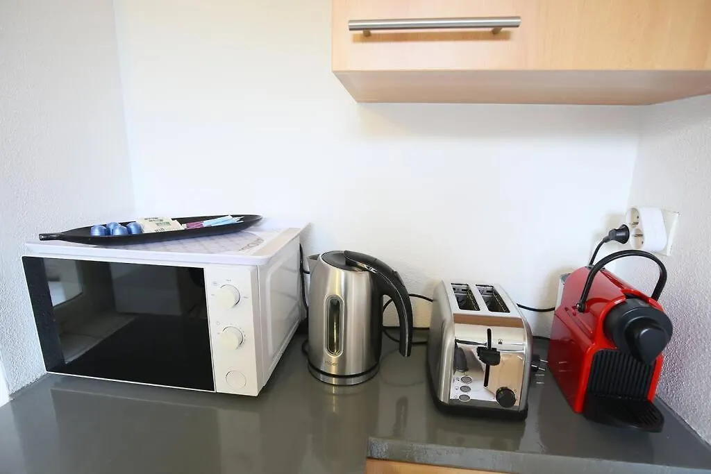 My Cozy Flat - Cote Jardin - Parking - Terrasse Apartment Toulouse France